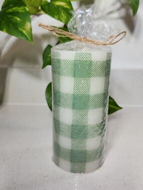 Pillar Candle Green White Gingham Plaid Pattern New